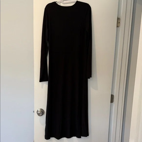 NWT VINCE MEDIUM Elegant Black Long Sleeve Dress - Picture 3 of 4